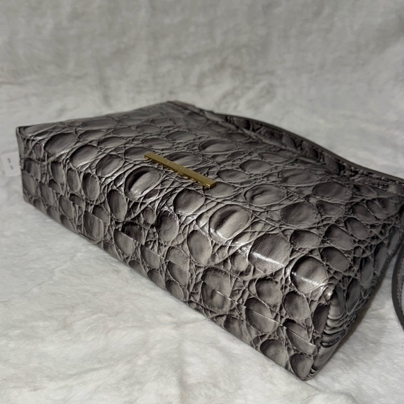 NWT Brahmin Lorelei Dove Vanderbilt Leather Purse - Picture 3 of 5